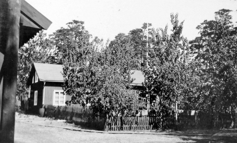 Fil:Gotska Sandön 2 biträdesbostad 1925.jpg